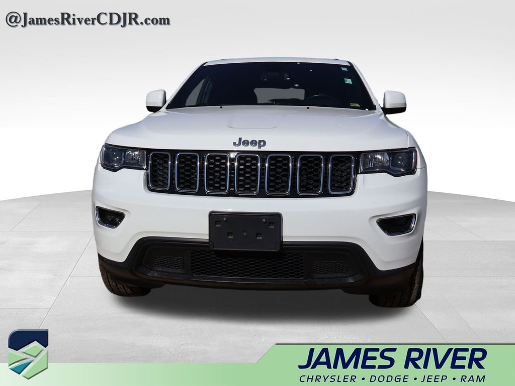 Used 2020 Jeep Grand Cherokee Laredo w/ 18" Wheel & 8.4" Radio Group image 3