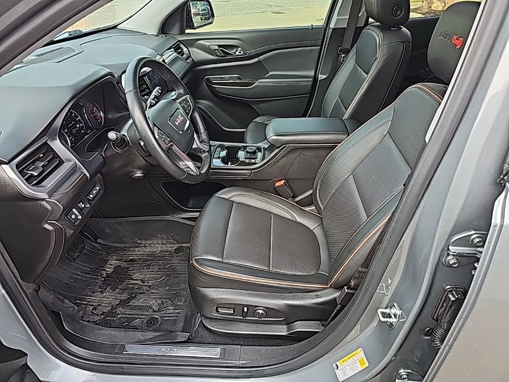 Used 2023 GMC Acadia AT4 w/ Technology Package image 14