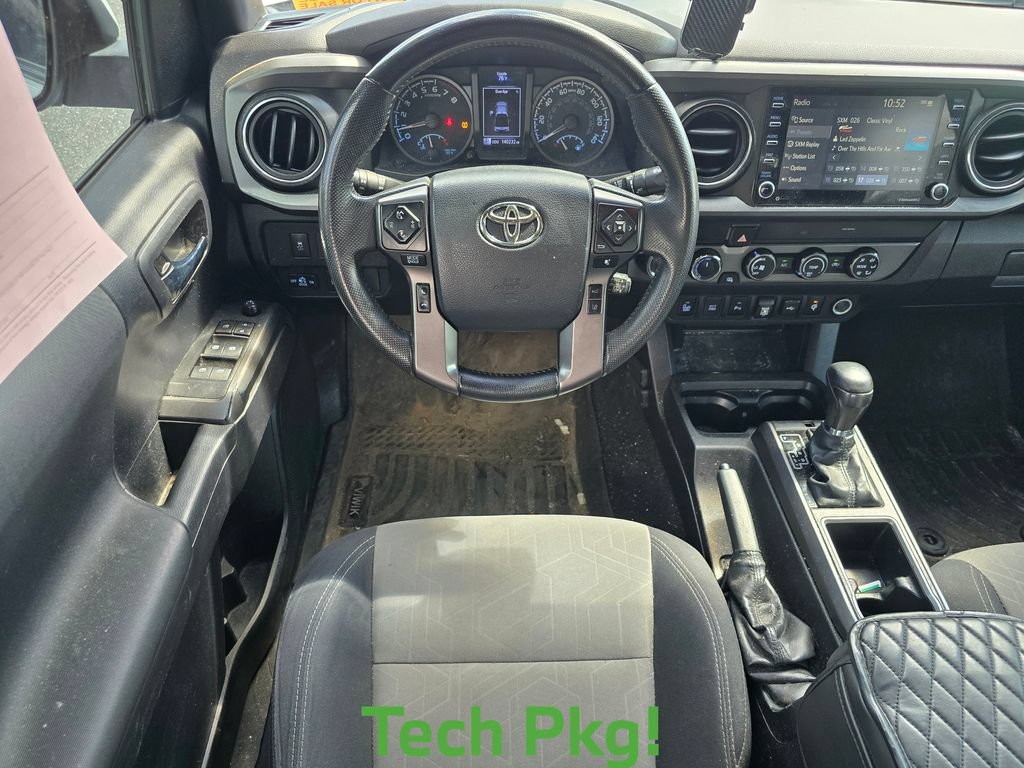 Used 2020 Toyota Tacoma TRD Off-Road w/ Technology Package AWD/4WD image 17