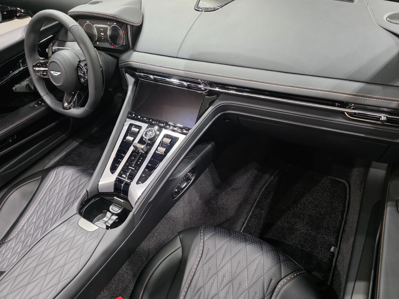 New 2026 Aston Martin DB12 Convertible RWD image 23