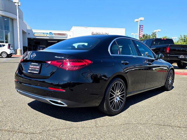 Used 2025 Mercedes-Benz C 300 4MATIC Sedan image 4