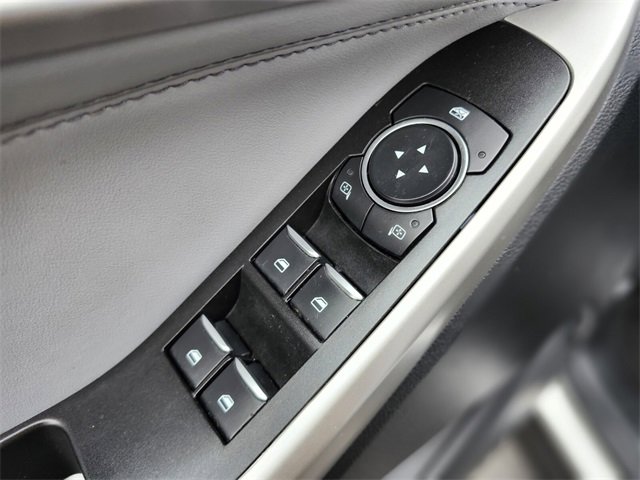 Certified 2022 Ford Explorer XLT w/ Equipment Group 202A image 18