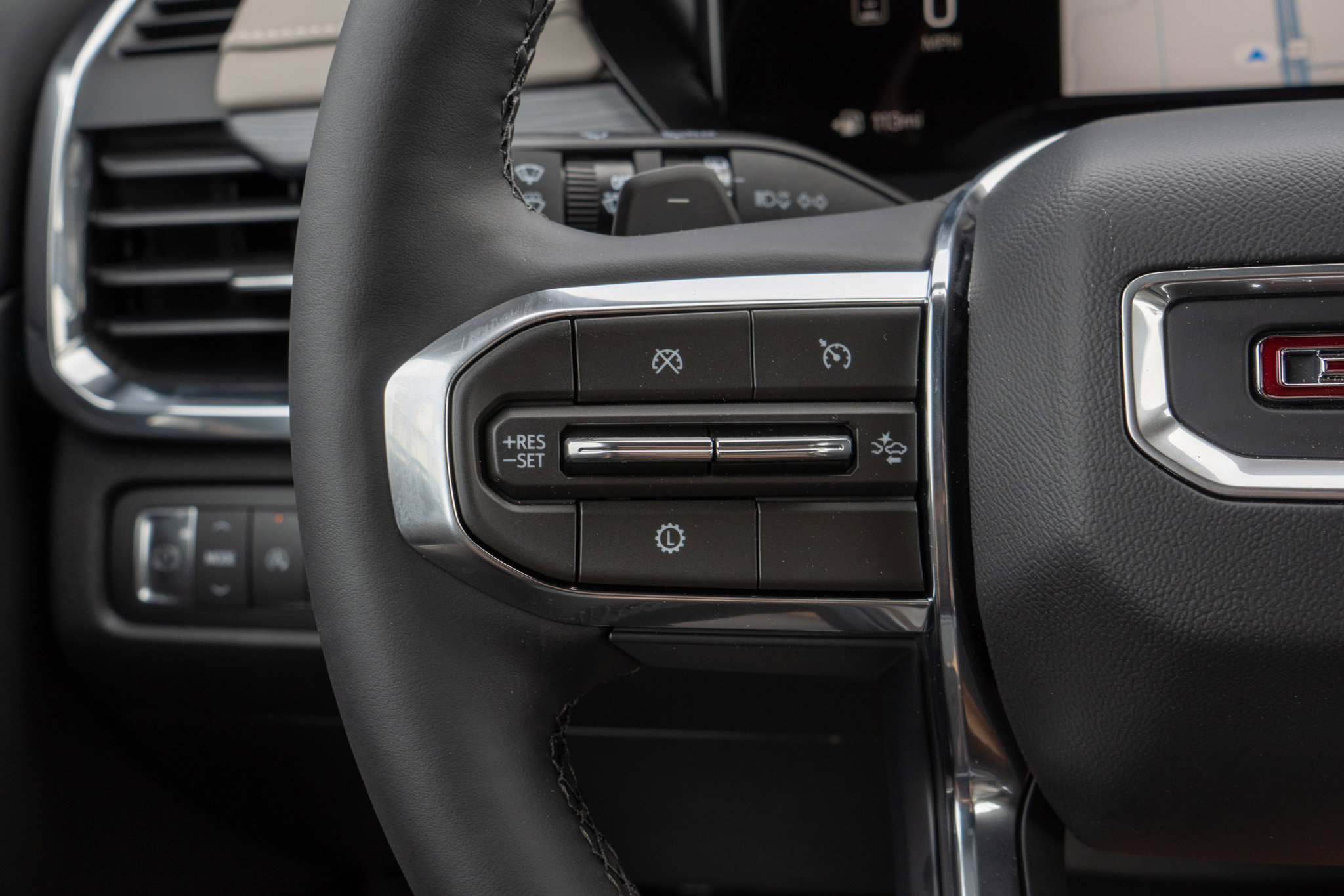New 2026 GMC Acadia Elevation FWD image 24