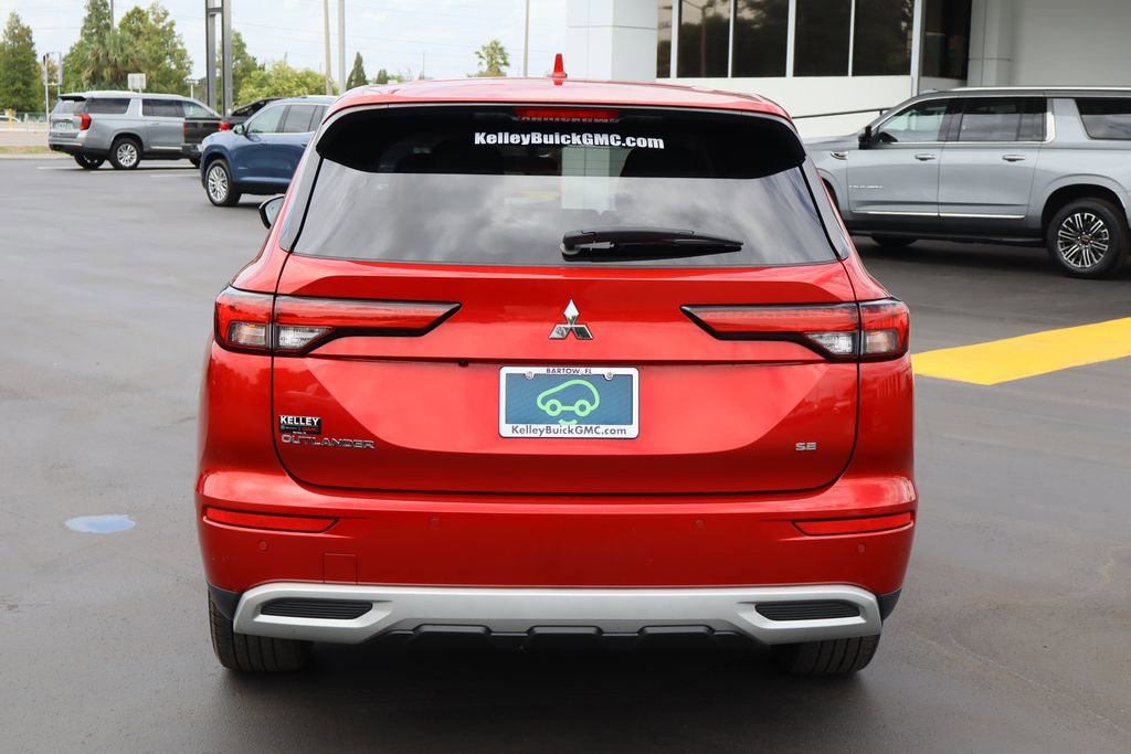 Used 2022 Mitsubishi Outlander SE FWD image 8