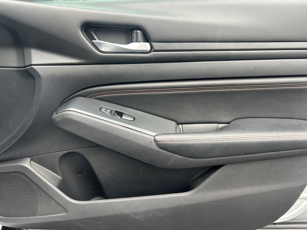 Used 2019 Nissan Altima 2.5 SR image 25