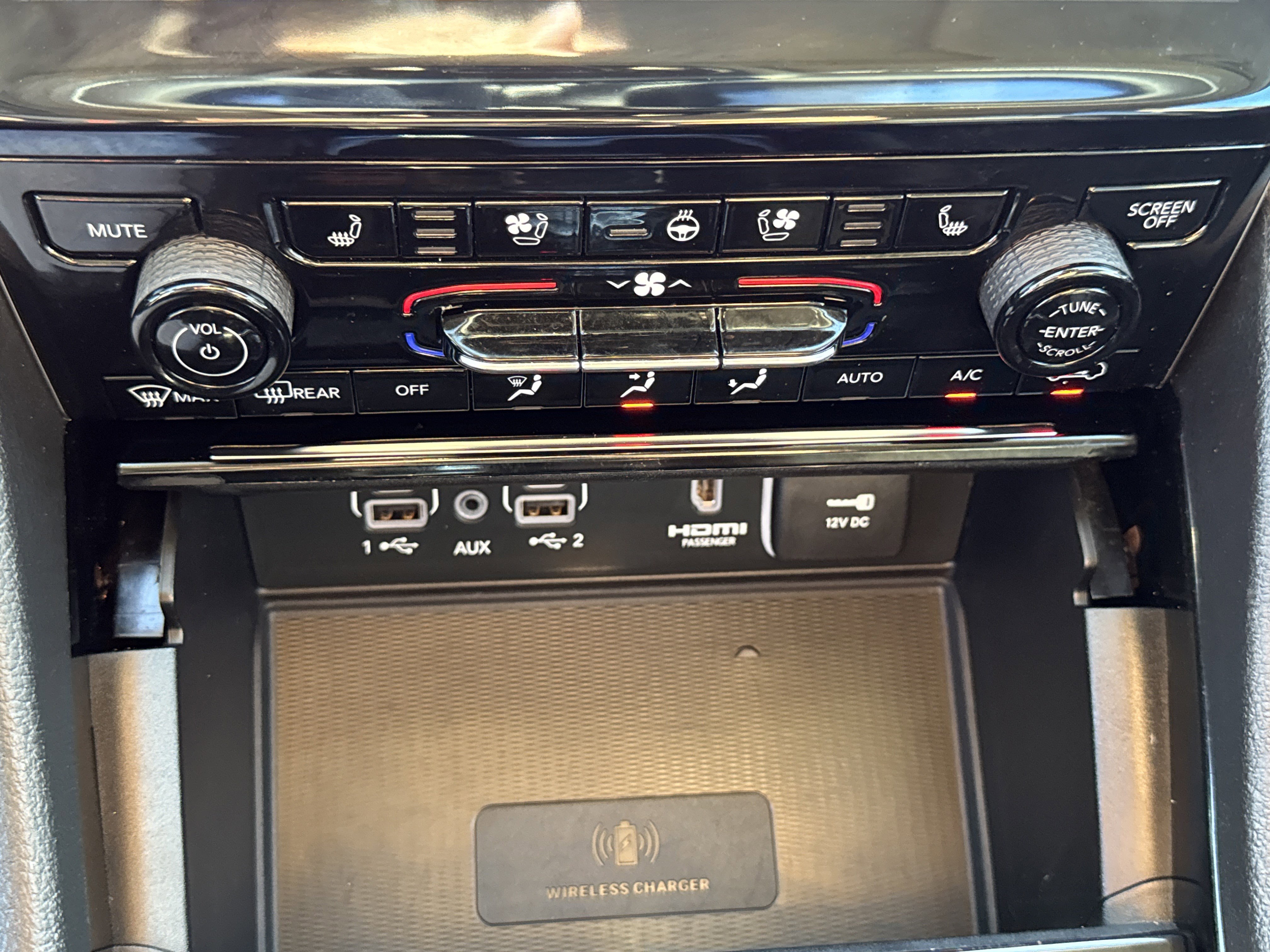 Used 2023 Jeep Grand Cherokee L Limited w/ Luxury Tech Group II image 20