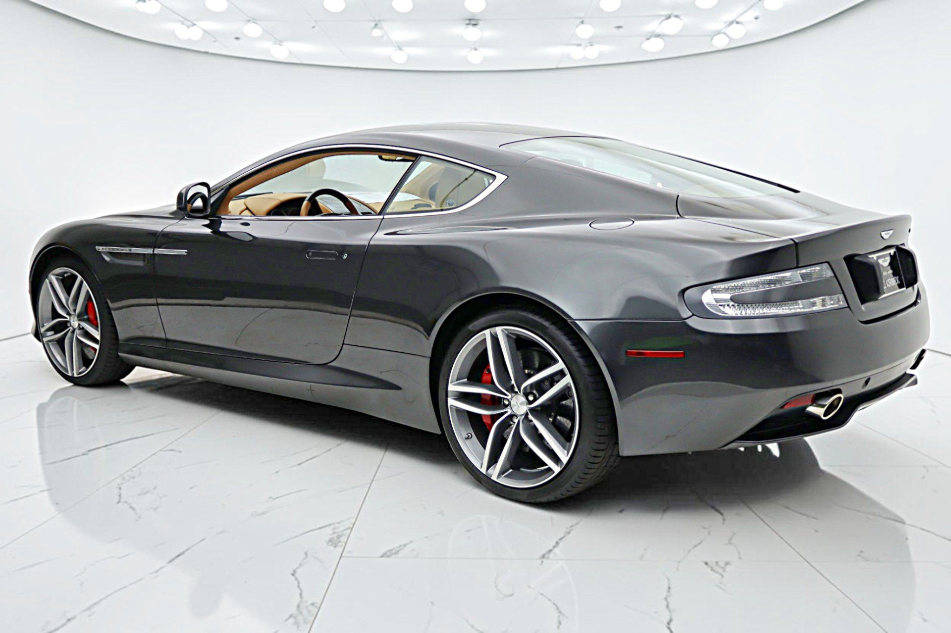 Used 2012 Aston Martin Virage Coupe RWD image 8