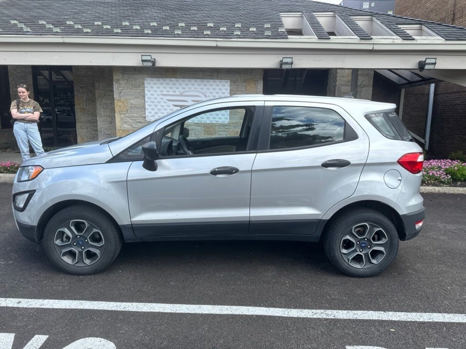 Used 2022 Ford EcoSport S AWD/4WD image 6