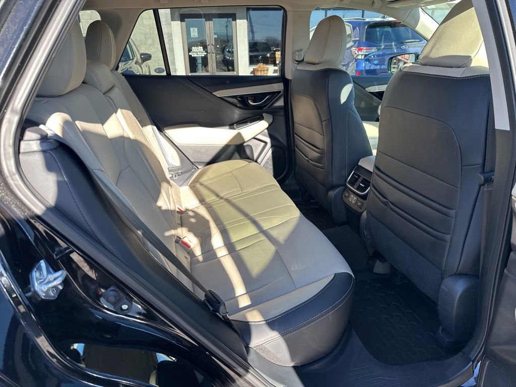 Used 2025 Subaru Outback Limited w/ Popular Package #2 image 14