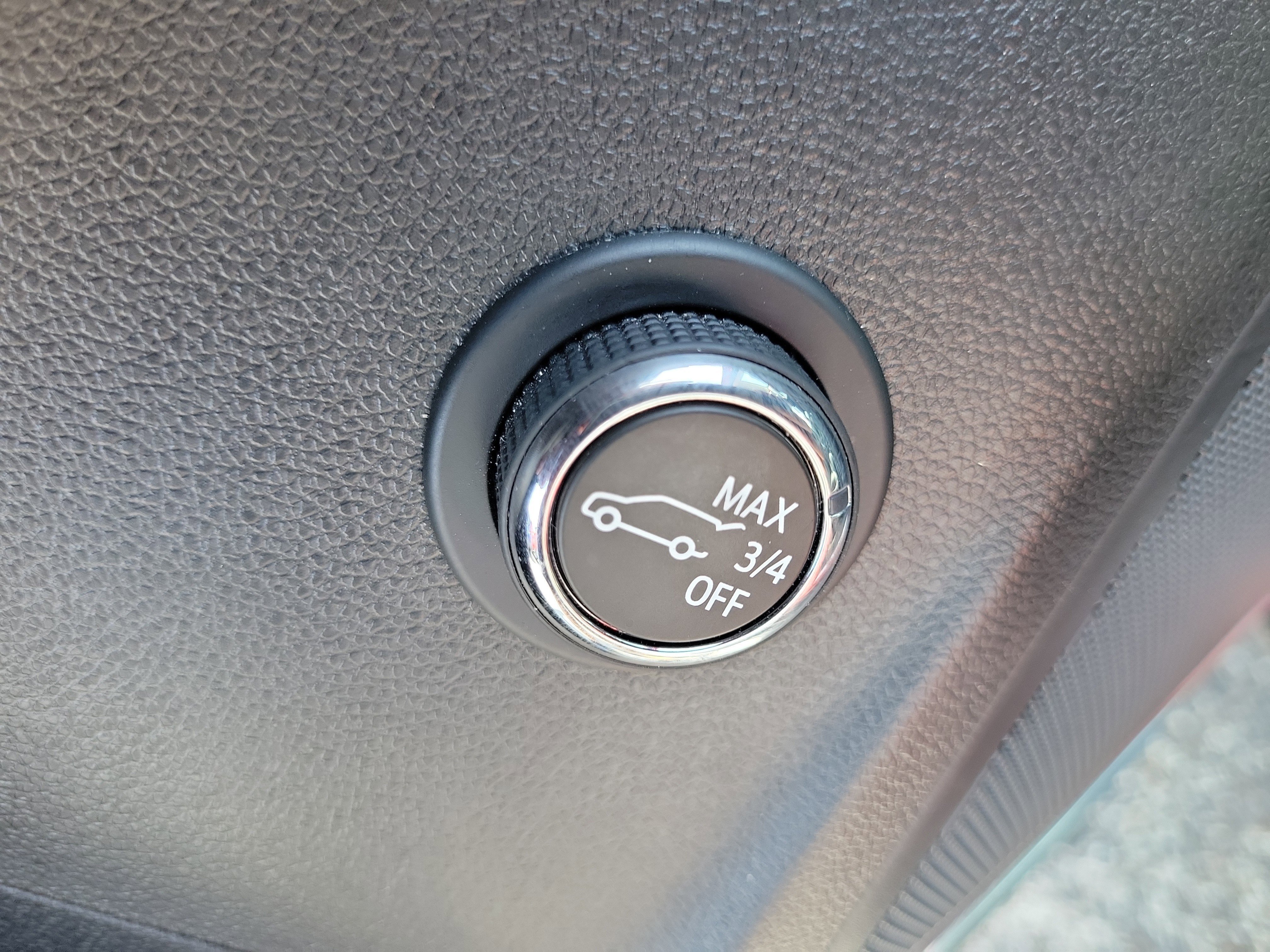 Used 2023 Buick Envision Avenir FWD image 13