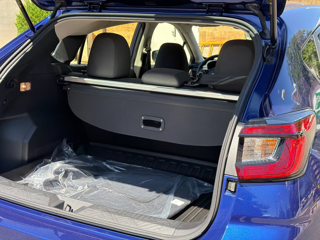 Used 2025 Subaru Impreza 2.0i AWD/4WD image 8