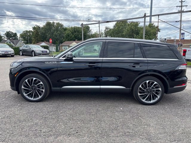 New 2026 Lincoln Aviator Reserve AWD/4WD image 4