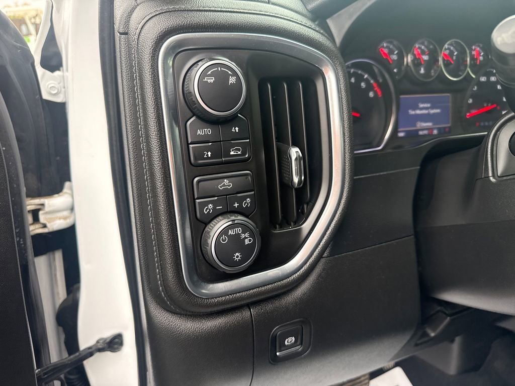 Used 2019 Chevrolet Silverado 1500 LT w/ All-Star Edition AWD/4WD image 28