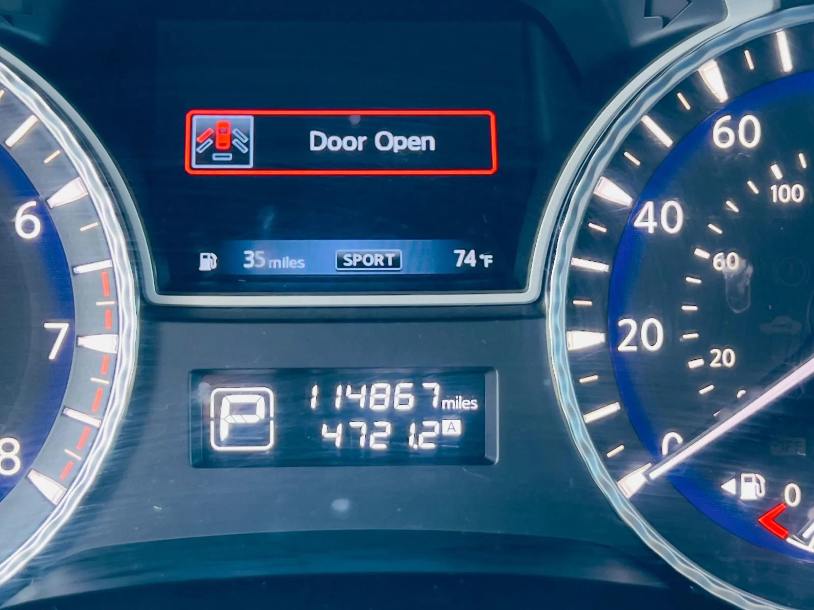 Used 2014 INFINITI QX60 AWD w/ Deluxe Touring Package image 37