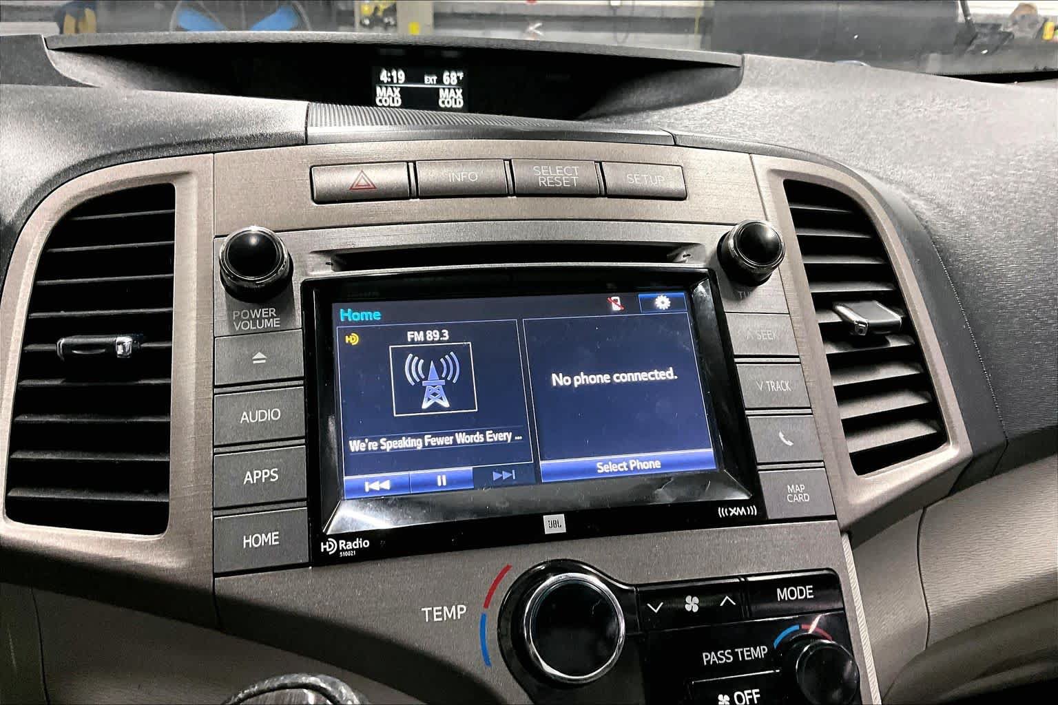 Used 2015 Toyota Venza XLE w/ XLE Premium Package FWD image 32