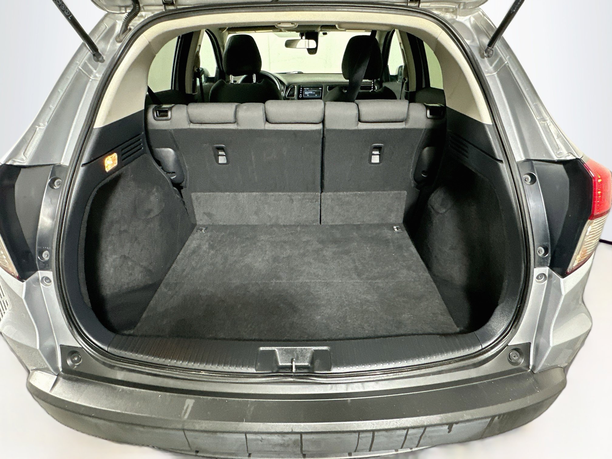 Used 2022 Honda HR-V EX image 29