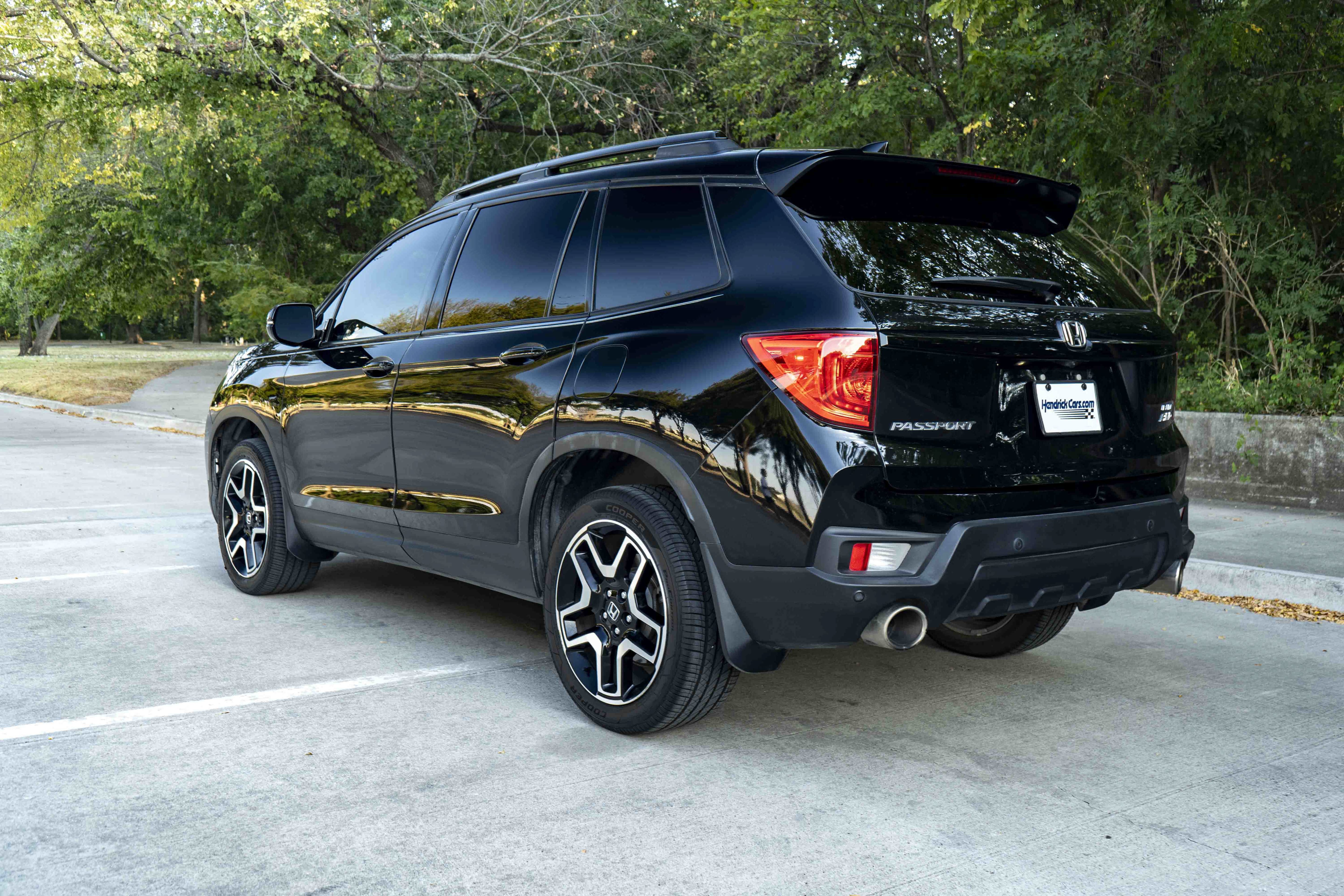 Used 2023 Honda Passport Elite image 7