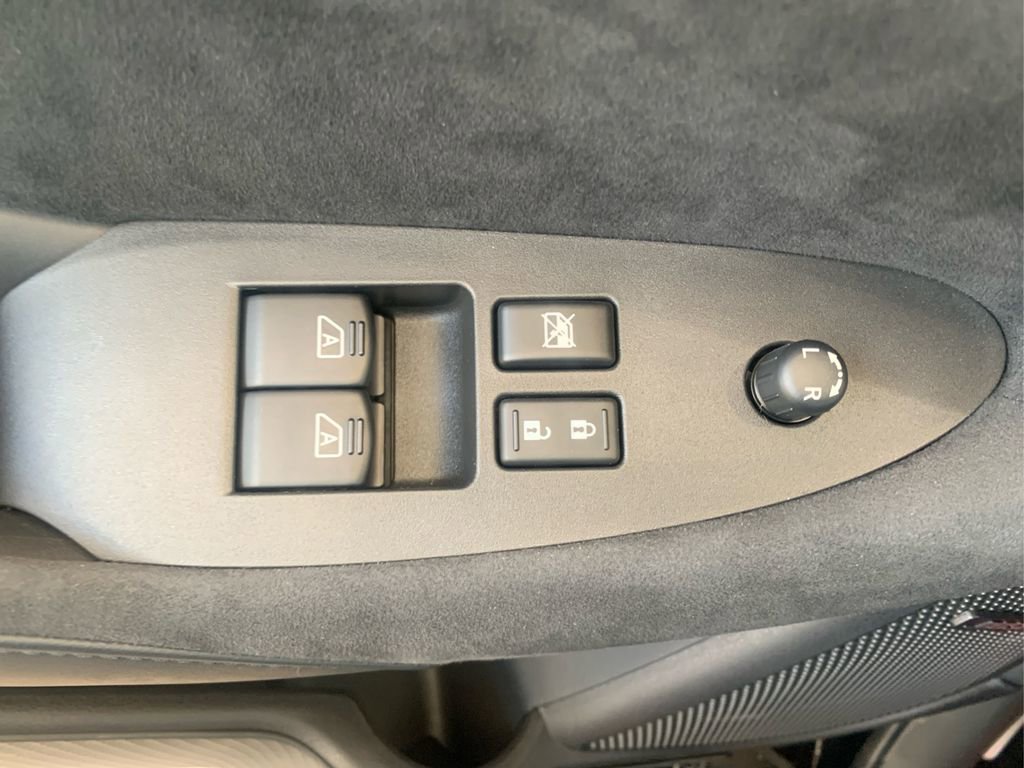 New 2024 Nissan Z Performance w/ Floor Mat Package image 27