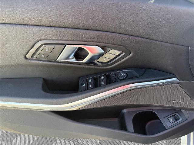 Used 2024 BMW 330i xDrive Sedan w/ M Sport Package AWD/4WD image 12