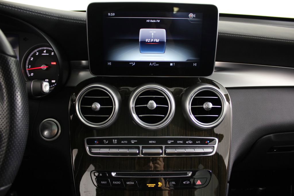 Used 2016 Mercedes-Benz GLC 300 4MATIC image 50
