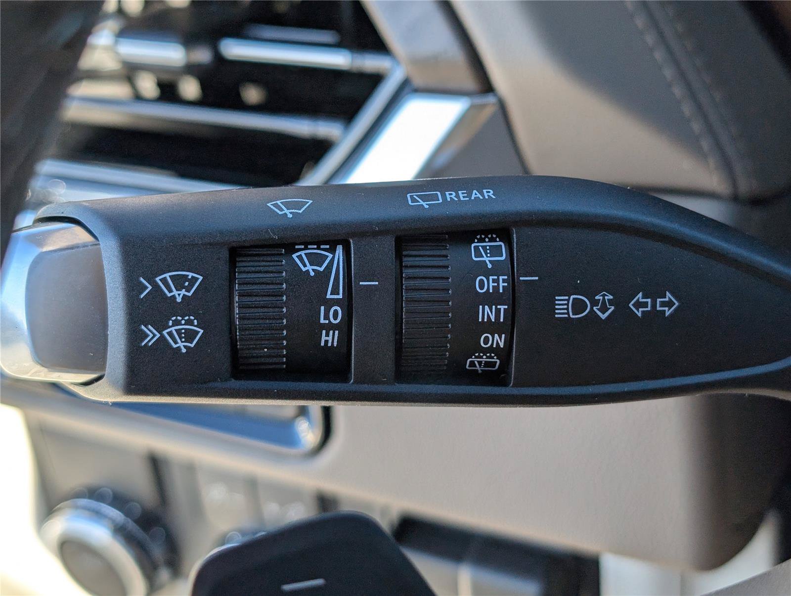 Used 2026 GMC Yukon XL Denali w/ Advanced Technology Package RWD image 29