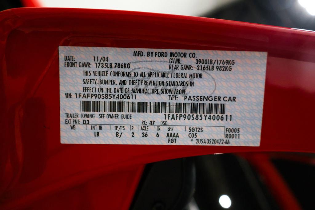 Used 2005 Ford GT image 86