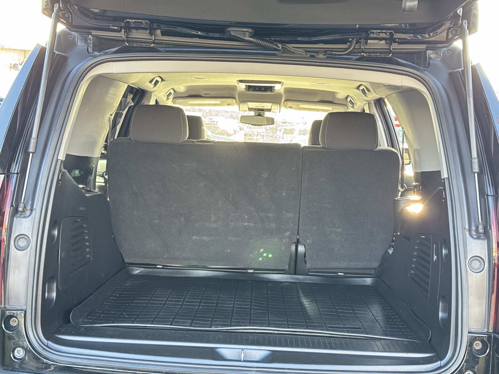 Used 2020 Chevrolet Tahoe LS image 14