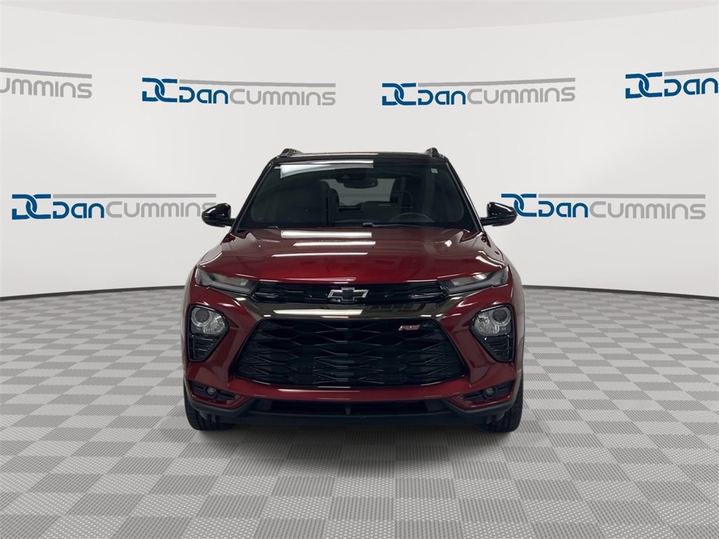 Used 2022 Chevrolet TrailBlazer RS w/ Sun and Liftgate Package image 3