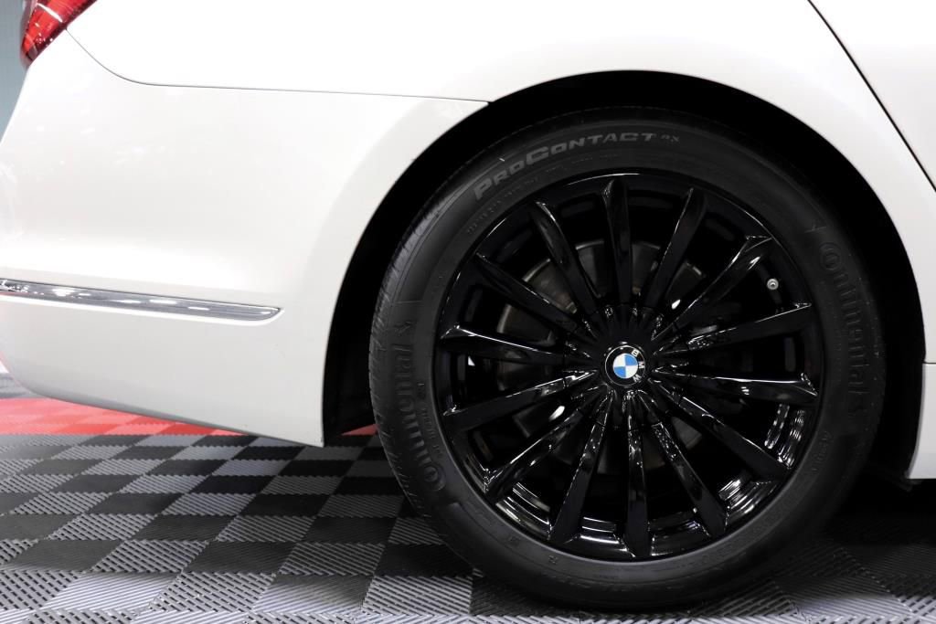 Used 2016 BMW 740i RWD image 79