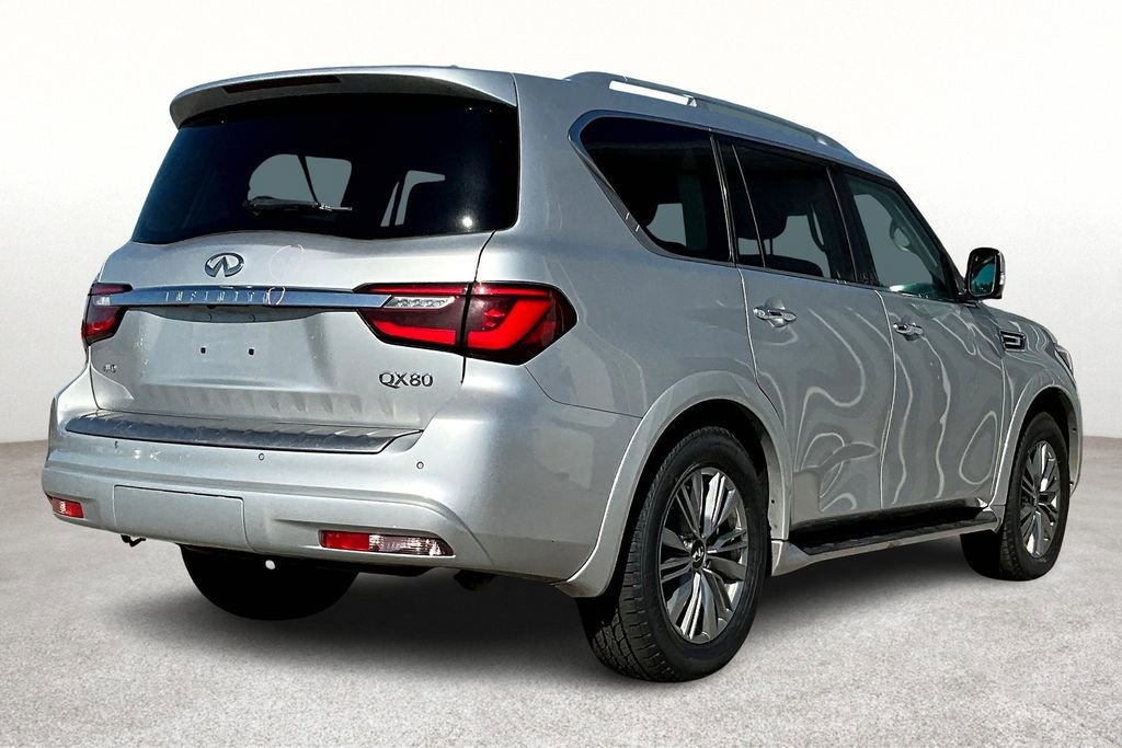 Used 2022 INFINITI QX80 Luxe image 2