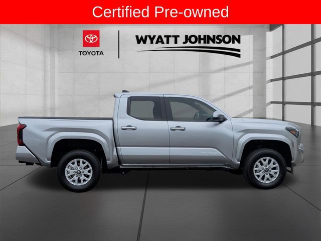 Certified 2025 Toyota Tacoma SR5 AWD/4WD image 6