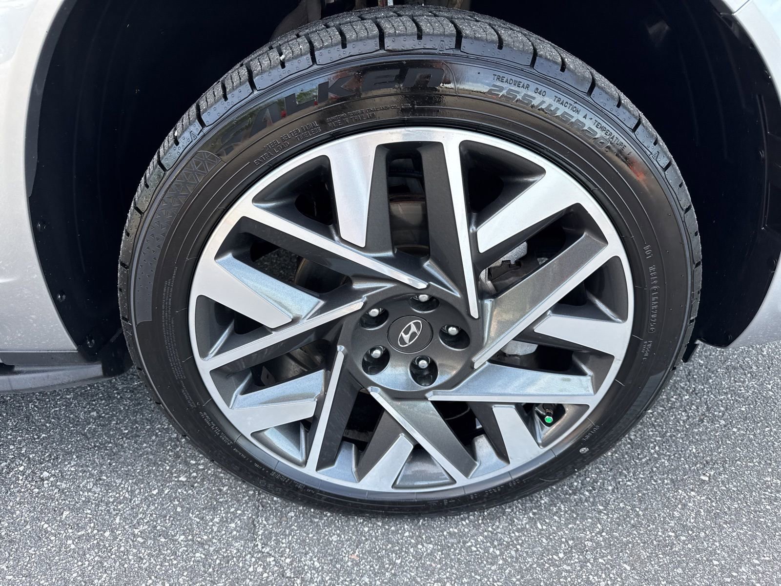 Certified 2023 Hyundai Santa Fe Calligraphy AWD/4WD image 9