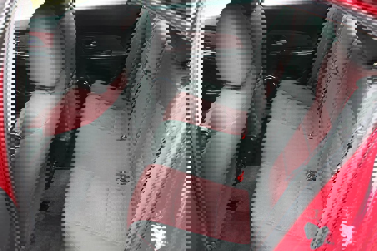 Used 2012 Chevrolet Cruze LT w/ RS Package image 19