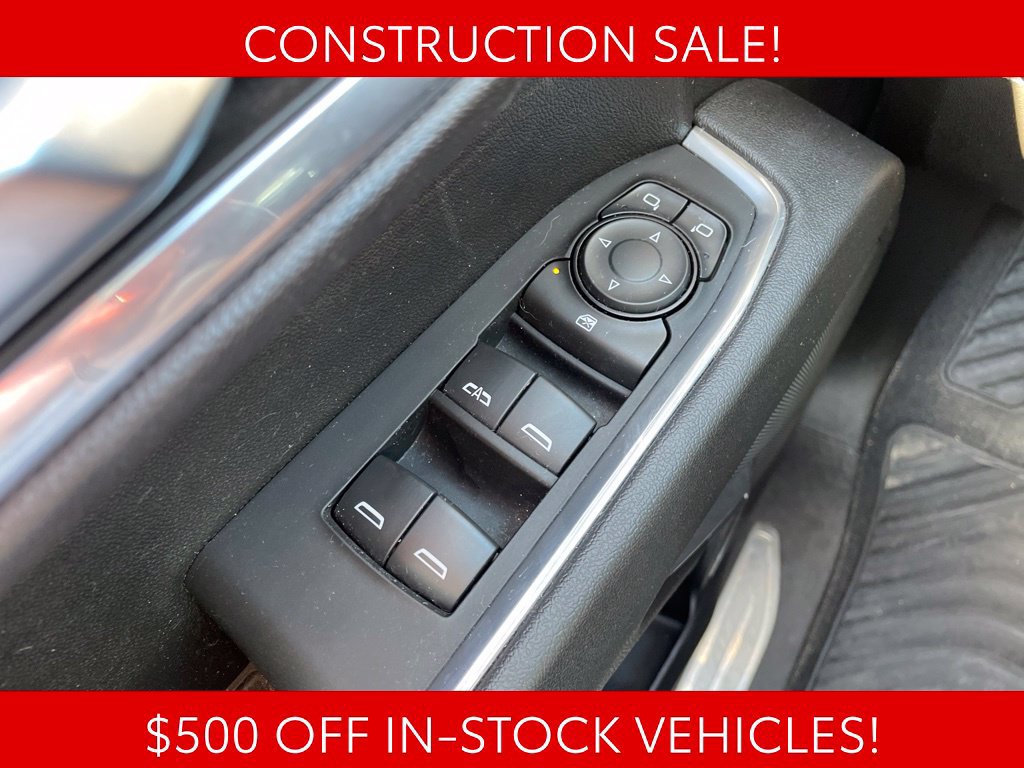 Used 2024 Chevrolet Silverado 1500 LT AWD/4WD image 24