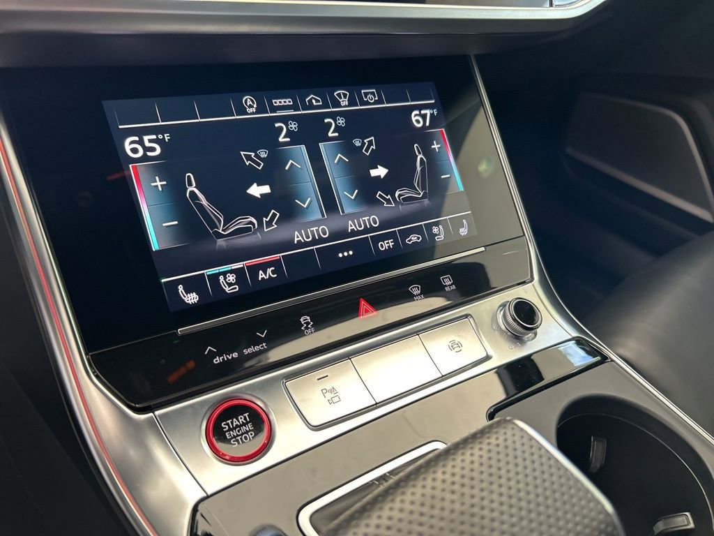 Used 2022 Audi RS 6 w/ Carbon Optic Package image 5