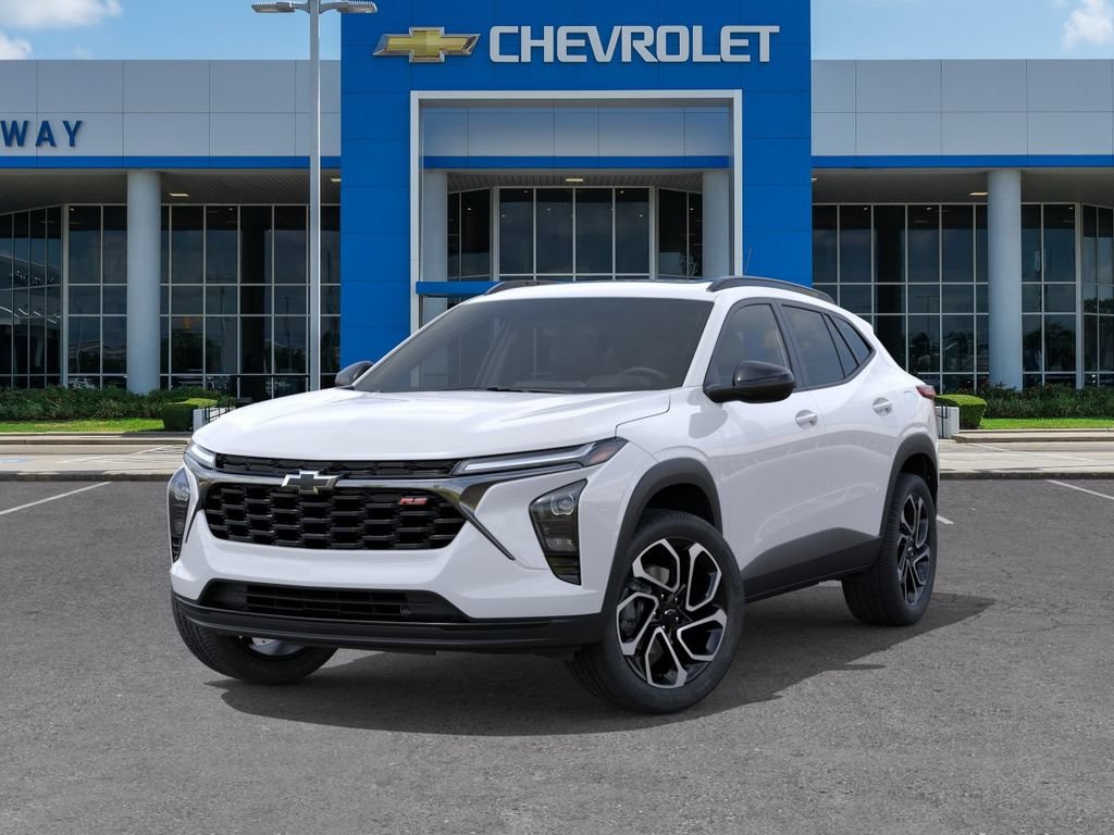 New 2026 Chevrolet Trax RS w/ Sunroof Package FWD image 6