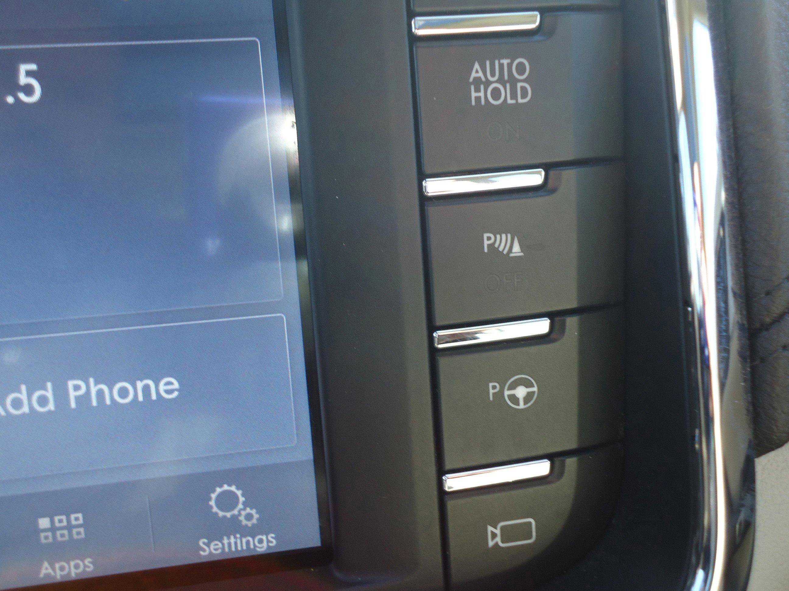 Used 2020 Lincoln Continental Reserve w/ Luxury Package image 20