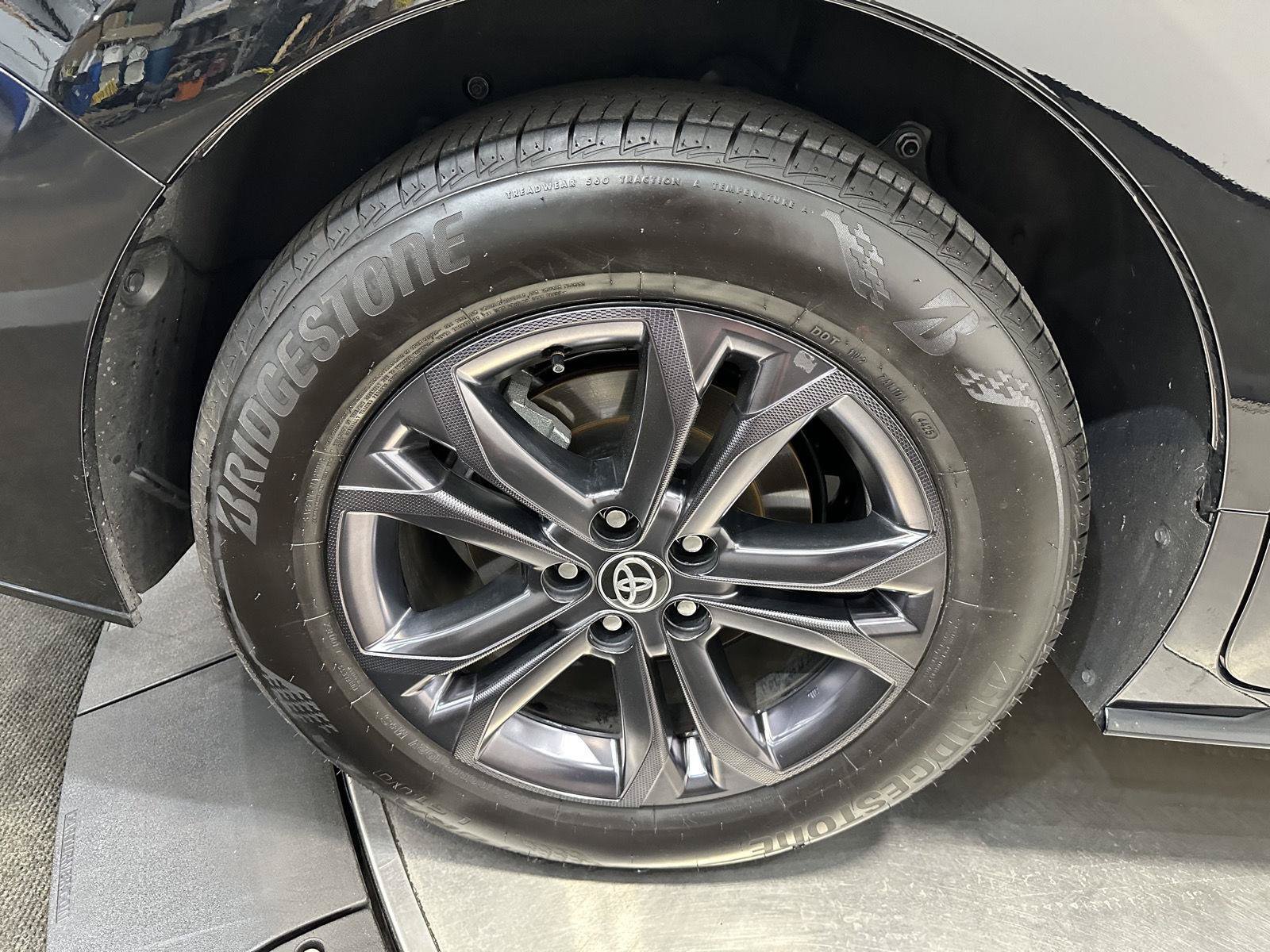 Used 2026 Toyota Sienna XSE AWD/4WD image 11