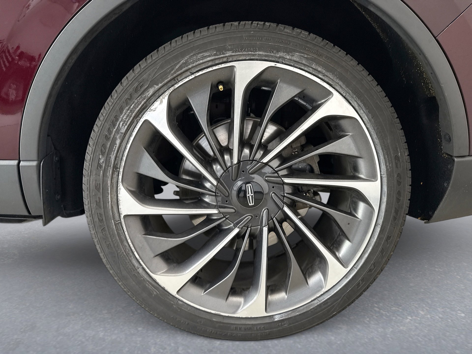 Used 2020 Lincoln Aviator Reserve w/ Equipment Group 202A image 21