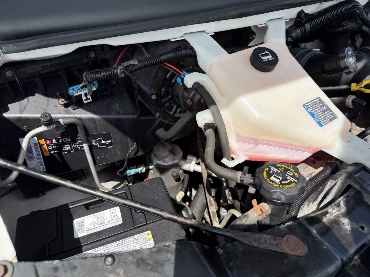 Used 2013 GMC Savana 2500 RWD image 27