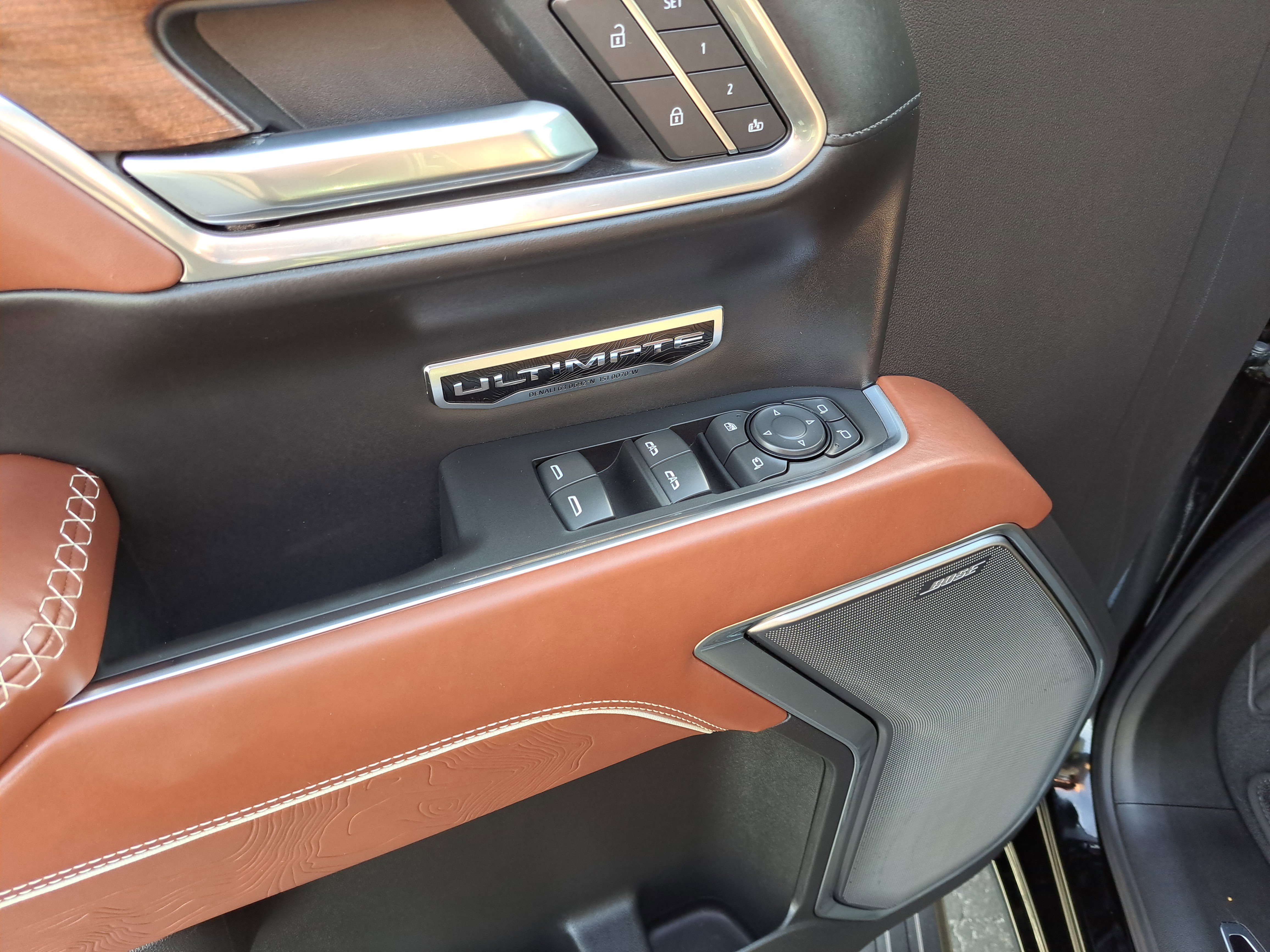 Used 2025 GMC Sierra 1500 Denali Ultimate image 15