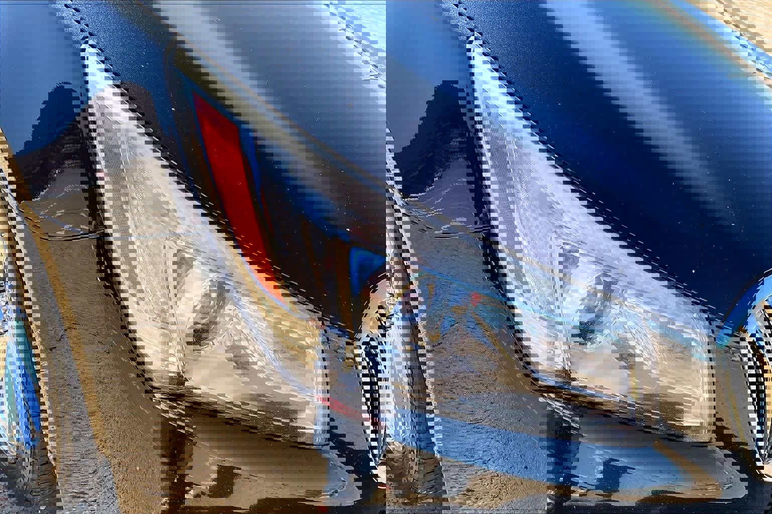 Used 2015 Buick LaCrosse image 29