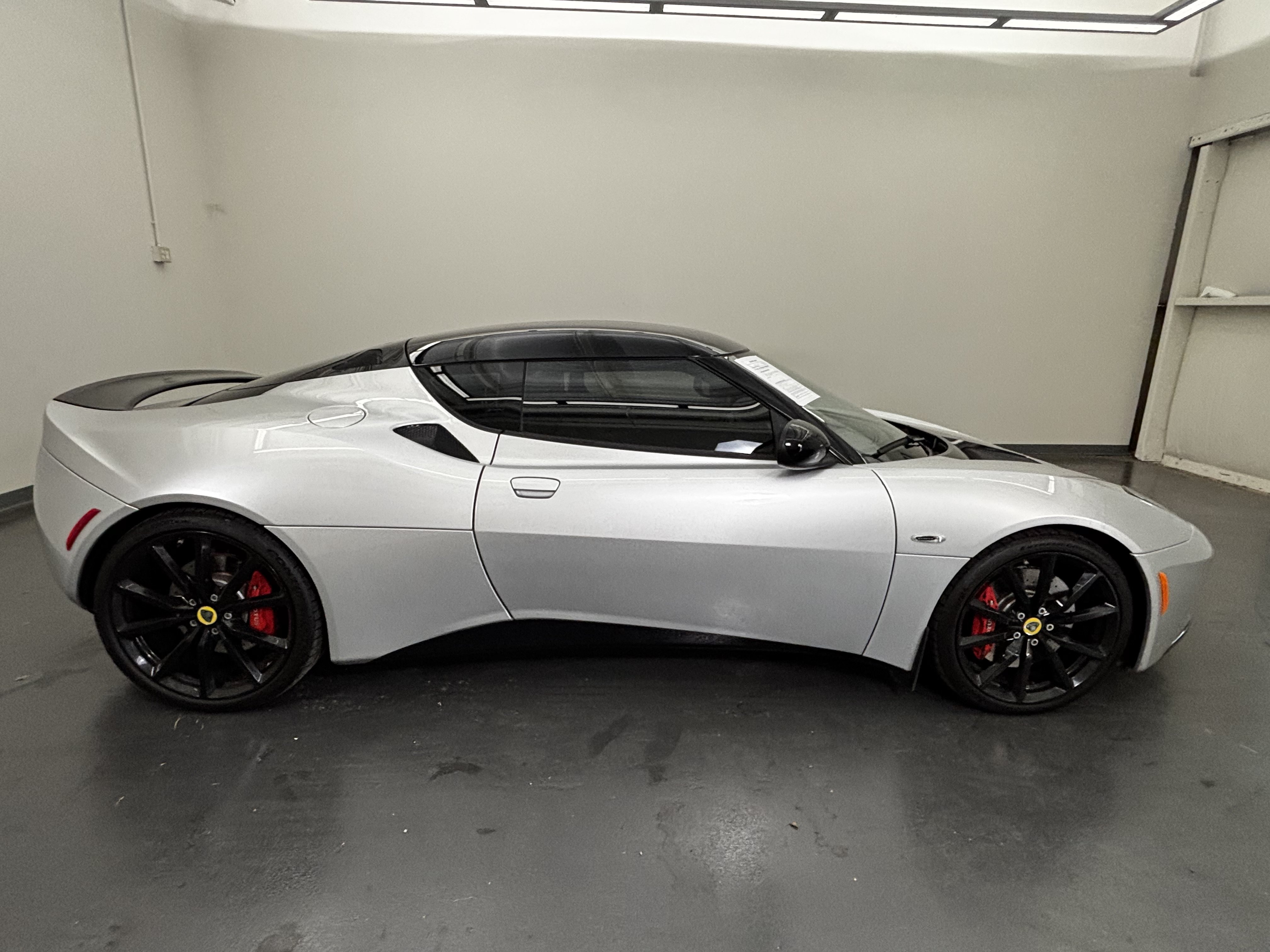 Used 2014 Lotus Evora S RWD image 4