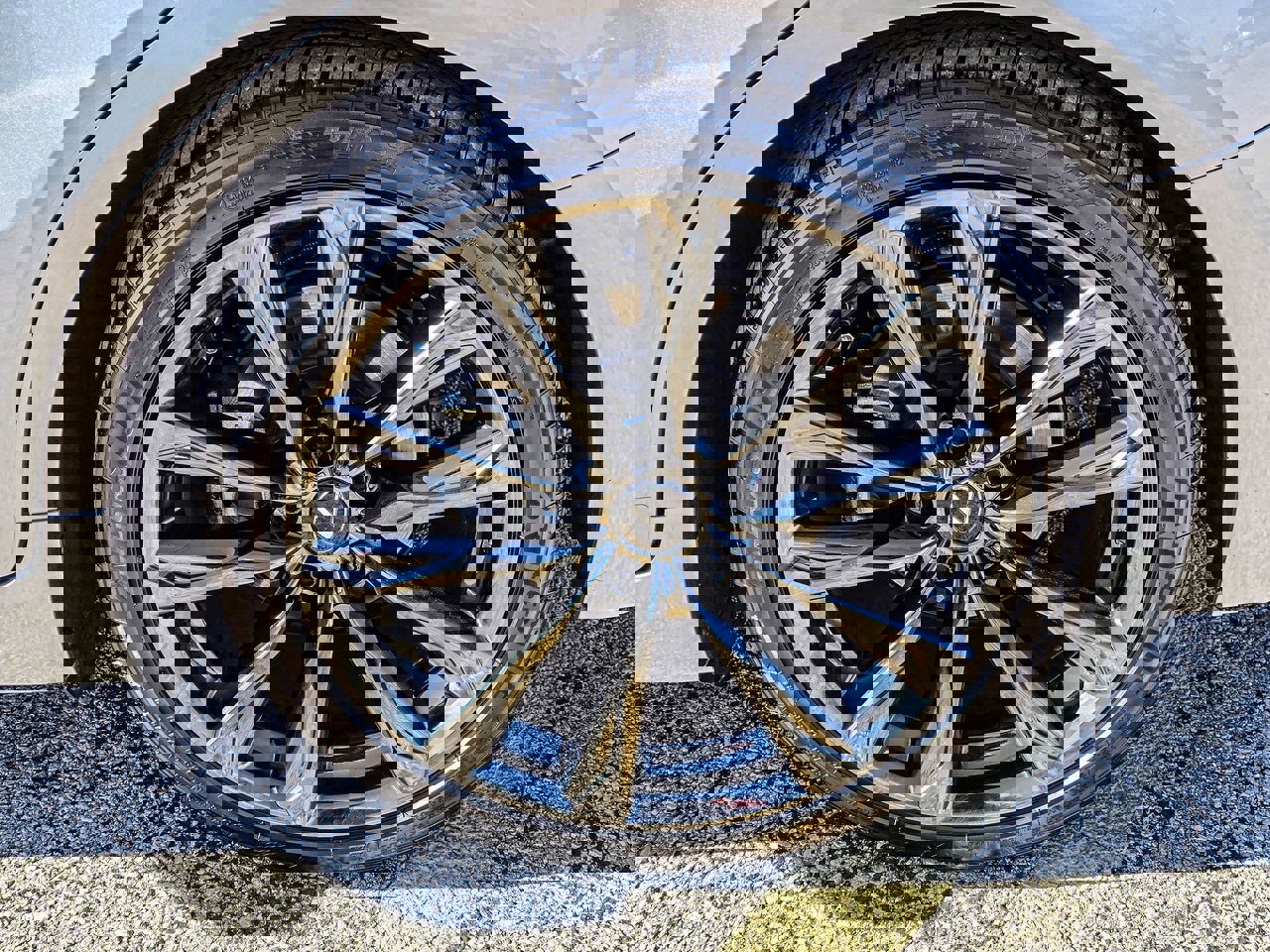 Used 2025 Lexus IS 350 F Sport w/ Navigation Package image 9