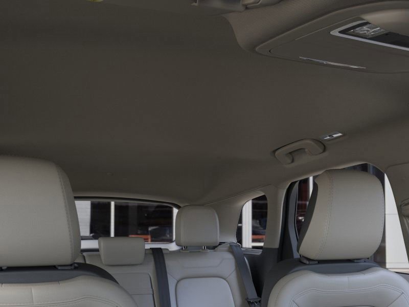 New 2026 Lincoln Corsair Premiere image 22