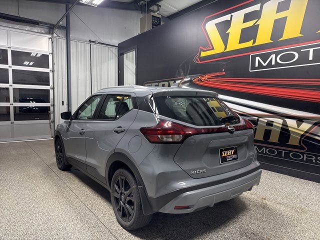 Used 2023 Nissan Kicks SV image 12