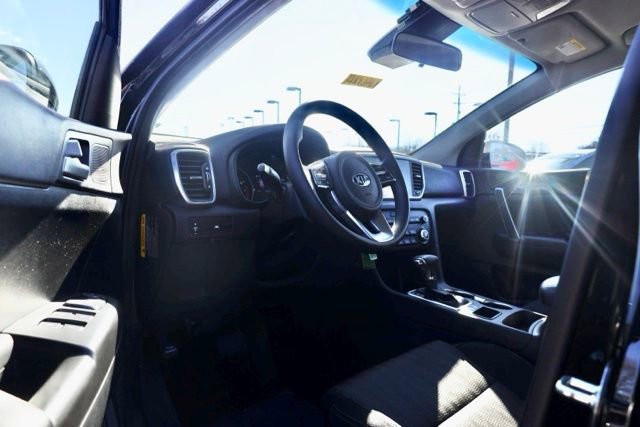 Used 2022 Kia Sportage LX image 15