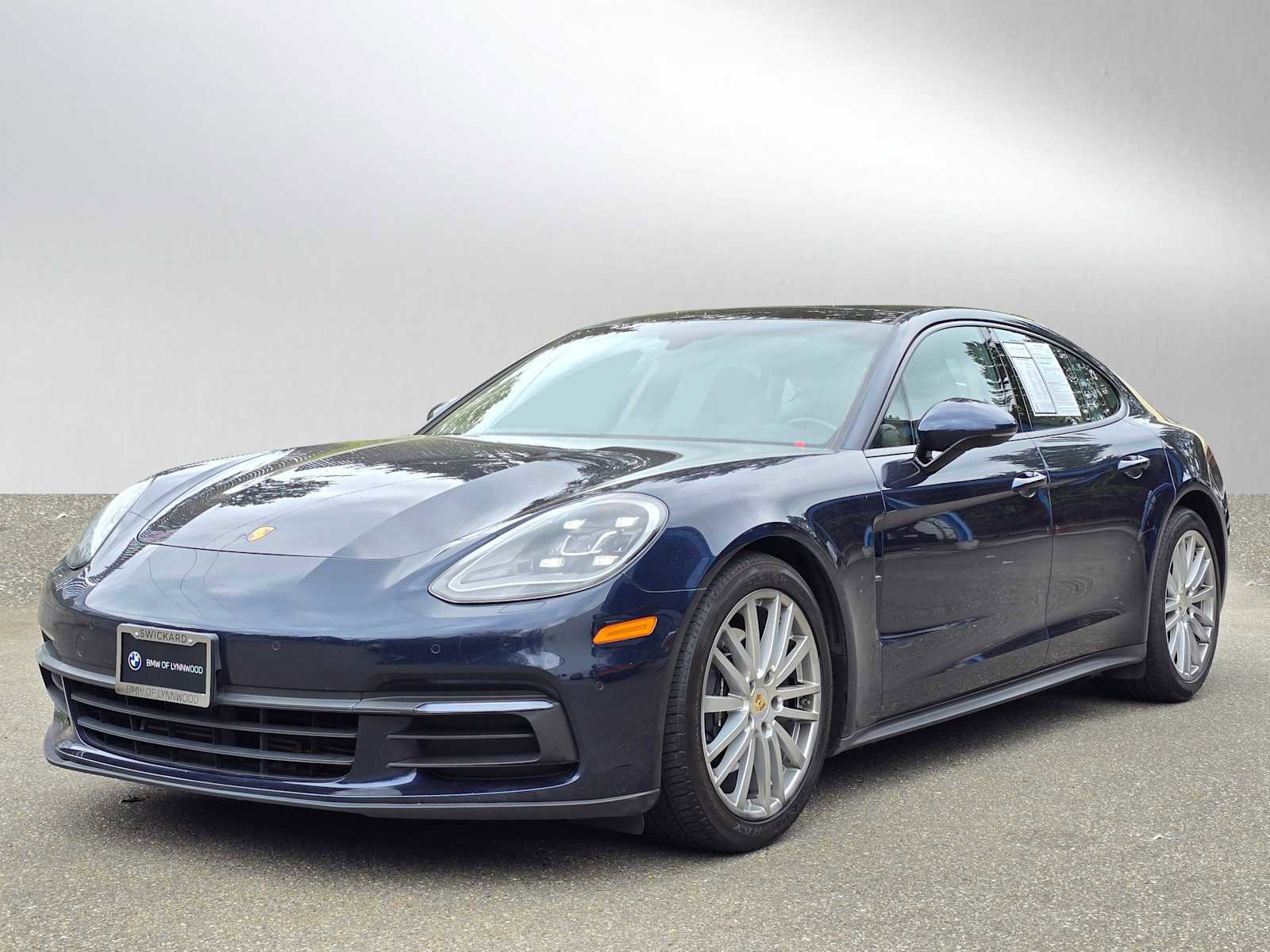 Used 2020 Porsche Panamera 4 AWD/4WD image 7