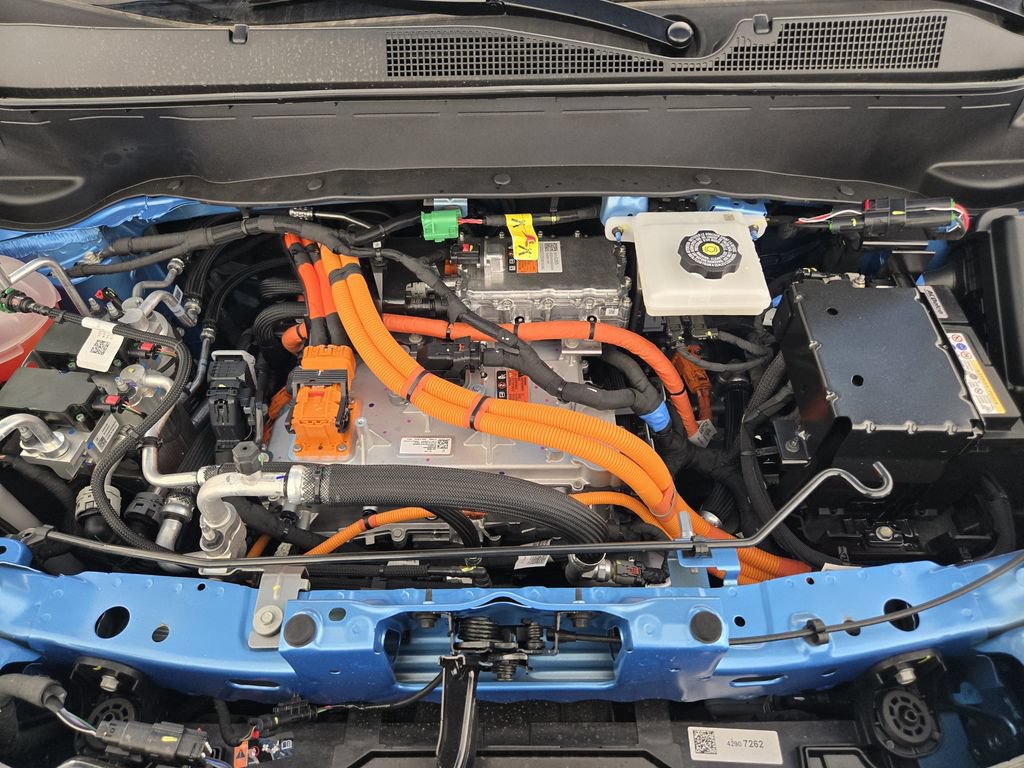New 2027 Chevrolet Bolt LT w/ Comfort Package FWD image 36