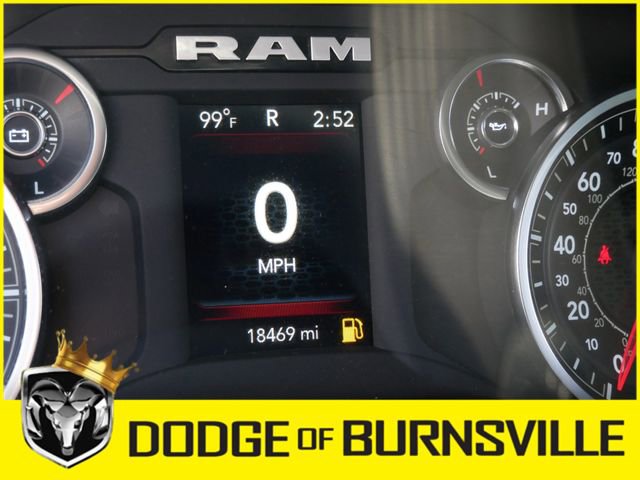 Used 2024 RAM 1500 Big Horn AWD/4WD image 32